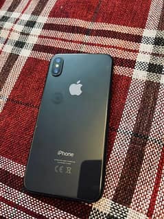 Iphone x
Pta Approved 
Battery Health 93%
64gb
Condition 10/10