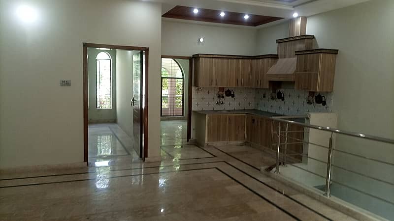 Brand new 5 marla house available for rent 20