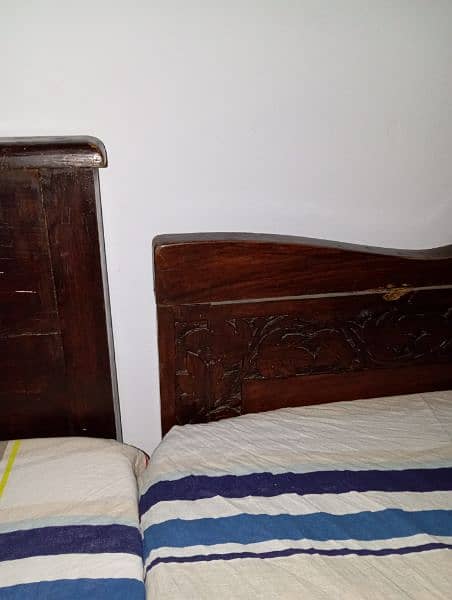 Pure wood single bed for sale 3