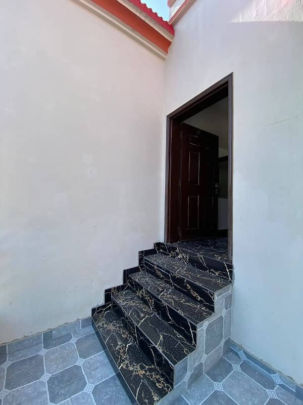 10 Marla House For Sale In Overseas Extension B Bahria Town 24