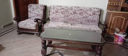 Old sofa for sale in Lahore Bahria town