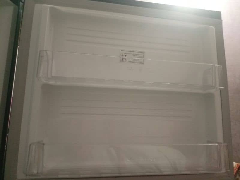Pell Refrigerator 5