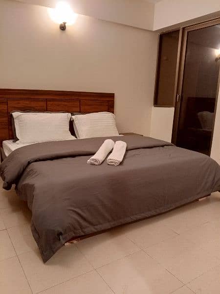 2 bed longe luxury apartment for short term rental daily, weekly 5
