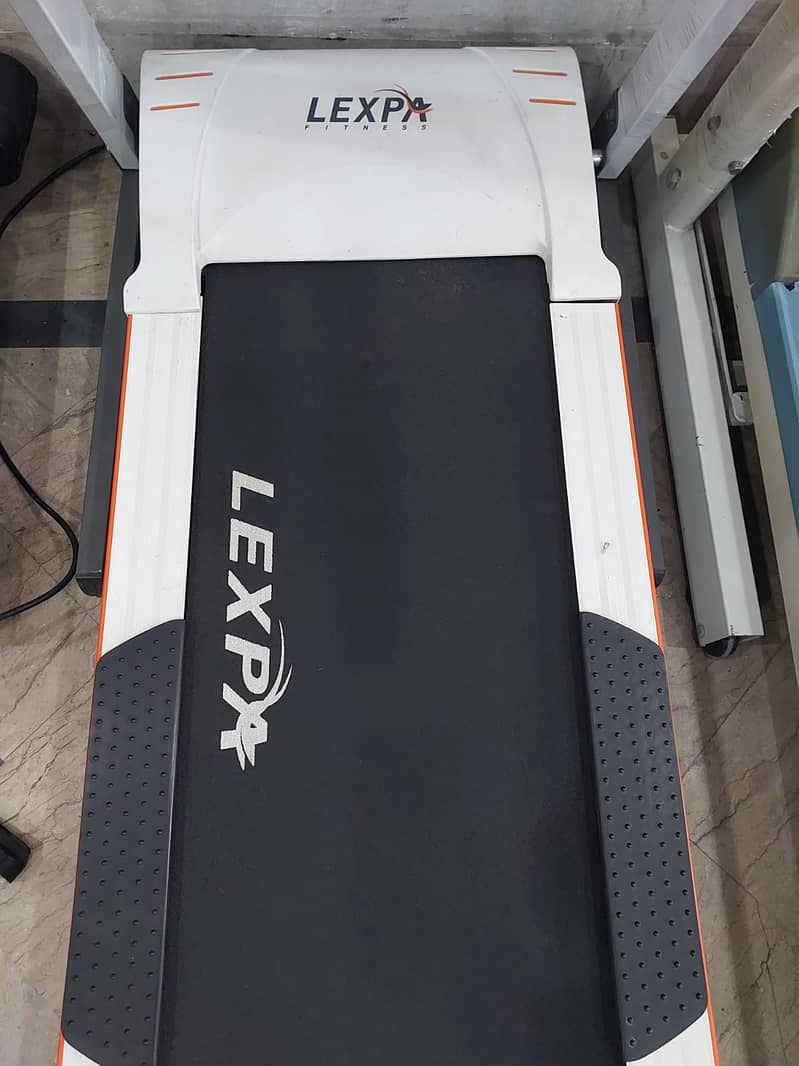 BEST TREADMILL FOR HOME USED / DOMASTIC TRADMILL / BRAND NEW TREADMILL 16