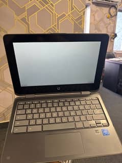 HP Chromebook X360 11 G1 EE minor bubble