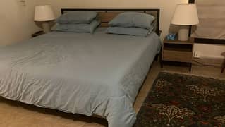 King-size bed with mattress/Diamond Oasis Spring and side tables