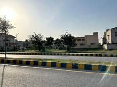 1 Kanal Top Location Plot No- 1122 Block Z Phase 7 DHA Lahore For Urgent Sale