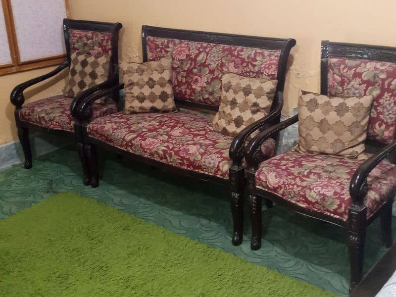 5 seater bedroom/ Lounge wooden sofa chairs set 9