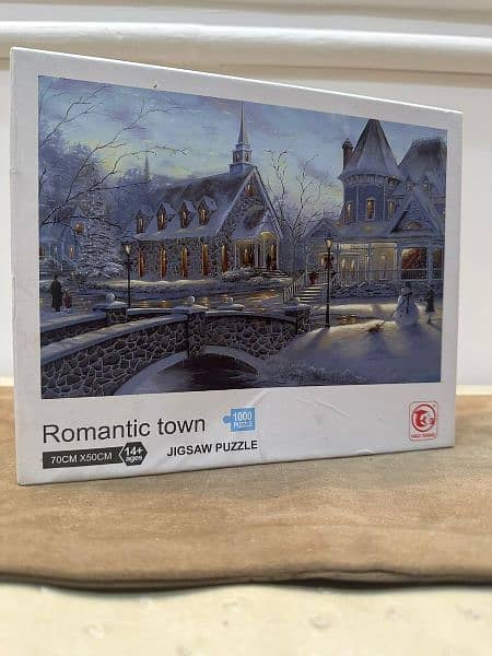 Romantic Town 1000pc Puzzle - Escape to Bliss! 0