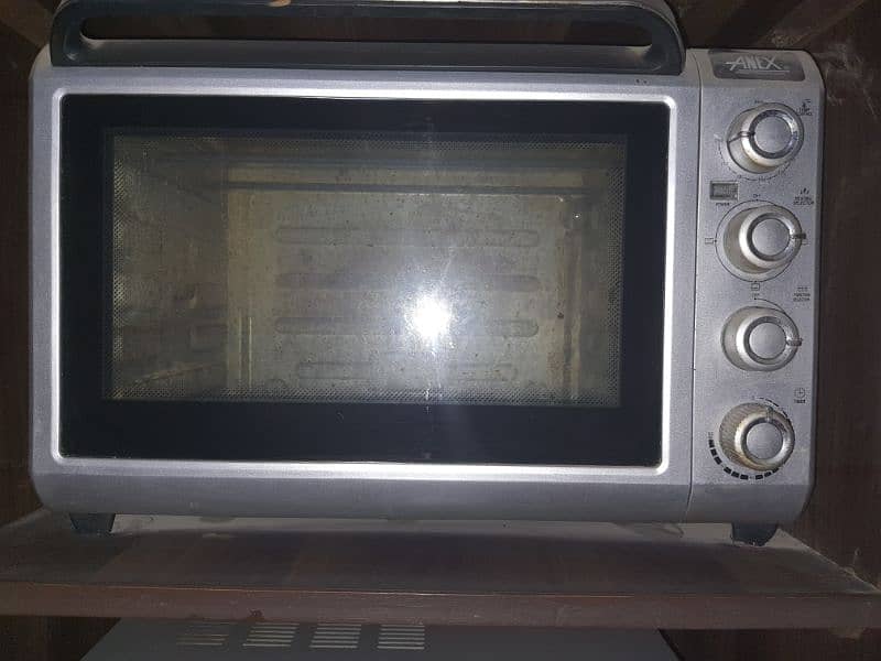 Toaster oven perfectly working 0