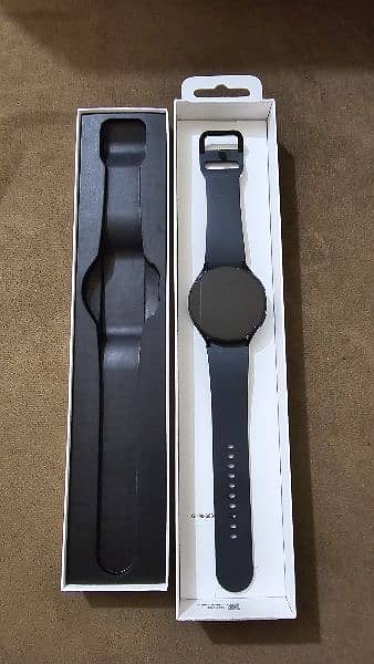Samsung Watch 6 44mm GPS+Cellular (Special Edition) 1 Month used 1