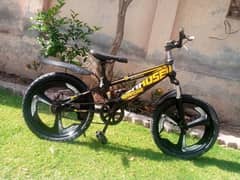 20 INCH  SEA ROSE BICYCLE IMPOTED MTB FRAME FOR SALE GOOD CONDITION
