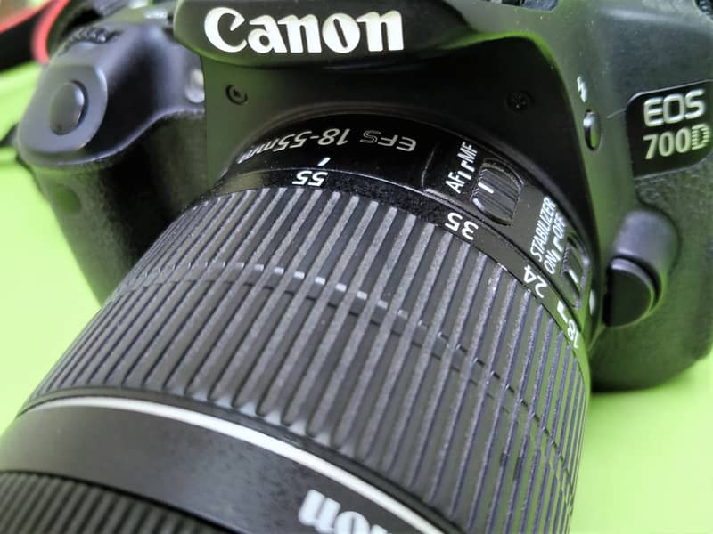 canon d700 with 18 / 55 kit lens 7