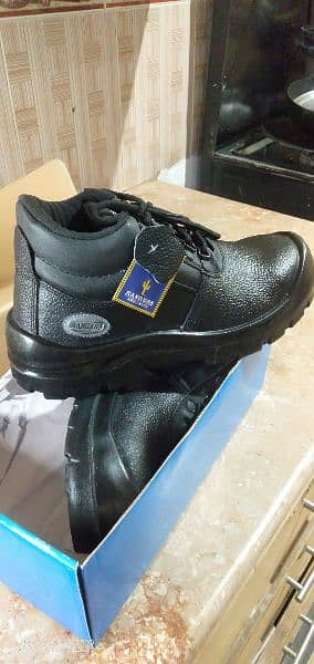 Rangers safety shoes 3