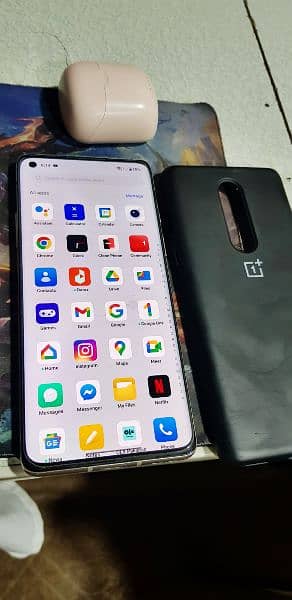 OnePlus 8 5g 1