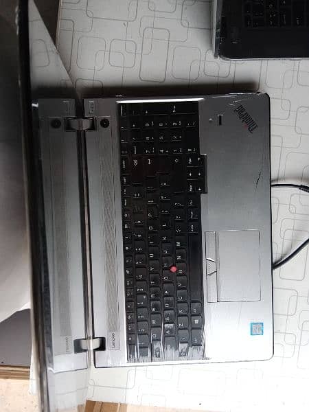 Lenovo ThinkPad E570 Core i3 6th Gen 4GB Ram 256GB SSD 1 1