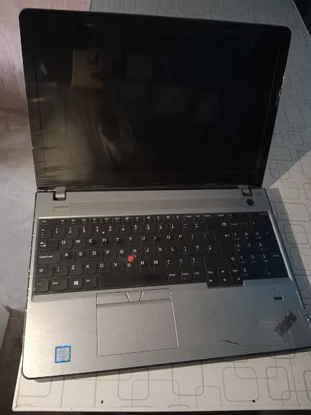 Lenovo ThinkPad E570 Core i3 6th Gen 4GB Ram 256GB SSD 1 7