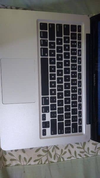 Macbook pro 2011 early core i5 special edition Count in 2012 5
