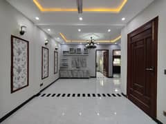 5 Marla house For sale in Park Veiw City Lahore