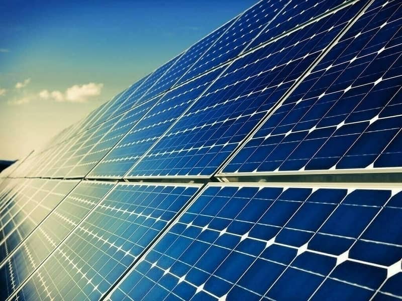 Longi Solar Panels 585 watt 12 years warranty - Solar Panels 2