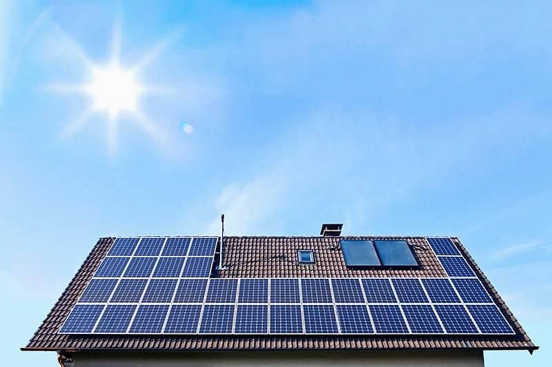 Longi Solar Panels 585 watt 12 years warranty - Solar Panels 18