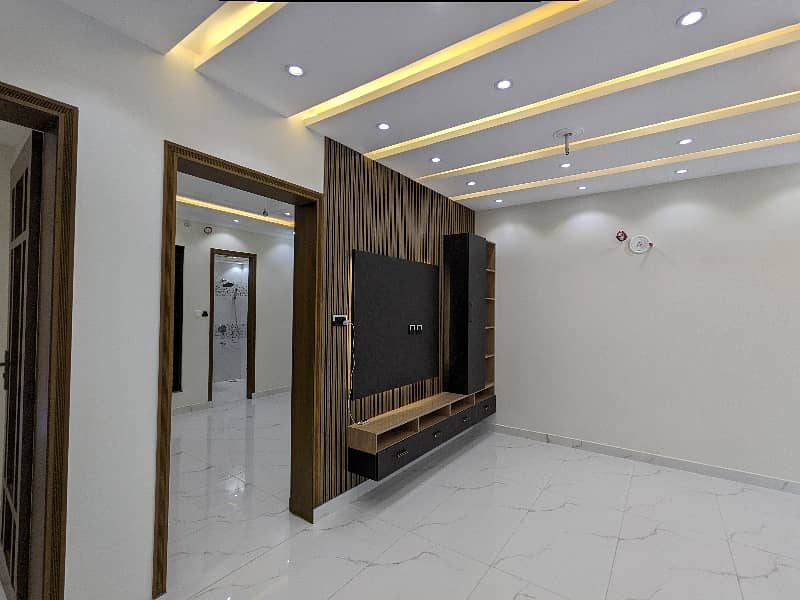 5 Marla Double Storey Brand New First Entry Luxury Modern Stylish Latest Accommodation House Available For Sale In Wapda town Phase 1 Lahore By Fast Property Services Real Estate And Builders With Original Pictures 10