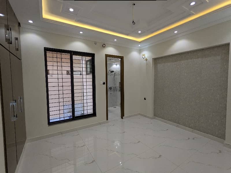 5 Marla Double Storey Brand New First Entry Luxury Modern Stylish Latest Accommodation House Available For Sale In Wapda town Phase 1 Lahore By Fast Property Services Real Estate And Builders With Original Pictures 19
