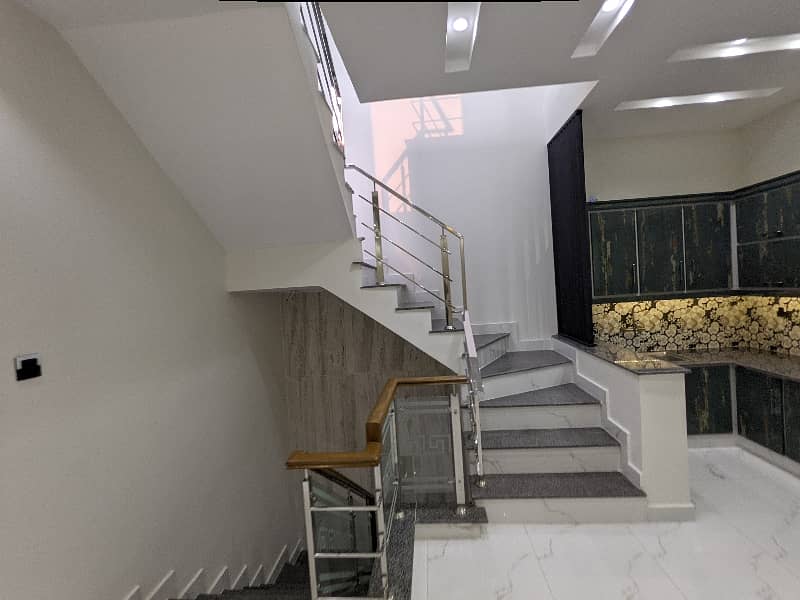 5 Marla Double Storey Brand New First Entry Luxury Modern Stylish Latest Accommodation House Available For Sale In Wapda town Phase 1 Lahore By Fast Property Services Real Estate And Builders With Original Pictures 41