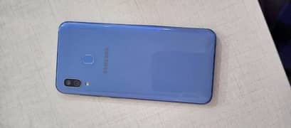 Samsung A30 4/64 gb