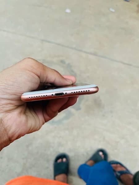 Iphone 8 plus Rose Gold 64 GB PTA Approved 10/10 5