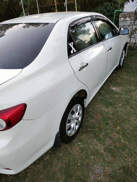 Toyota Corolla GLI 2014 85 percent genuine 6