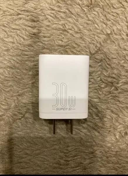Baseus Si 30W USB-C Fast Charger 1