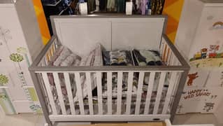 white Baby Crib / cot