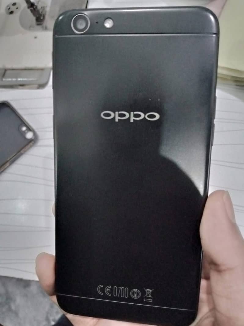 OPPO A57 What's App 0332+8399-631 2