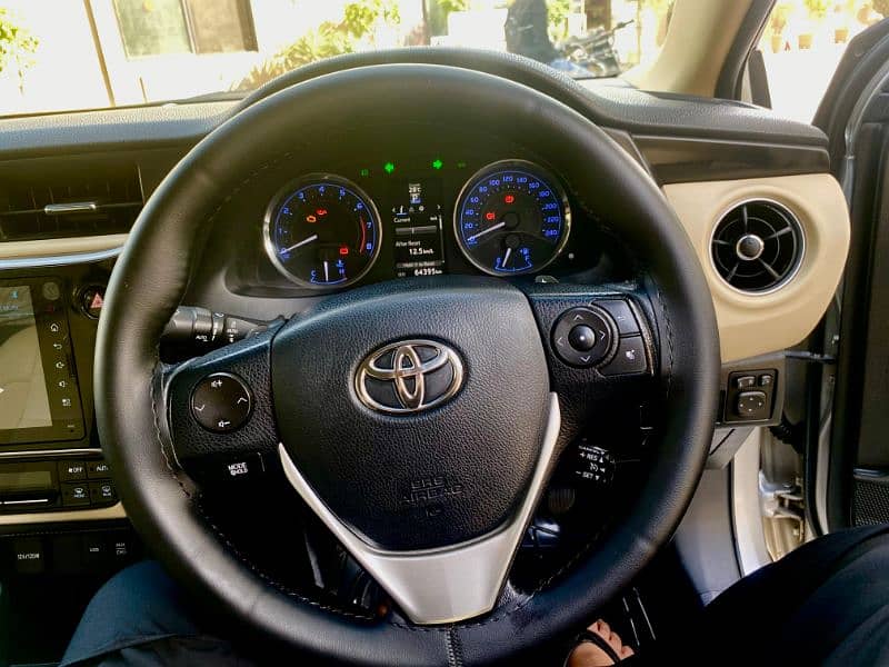 Toyota Altis Grande 2017 18