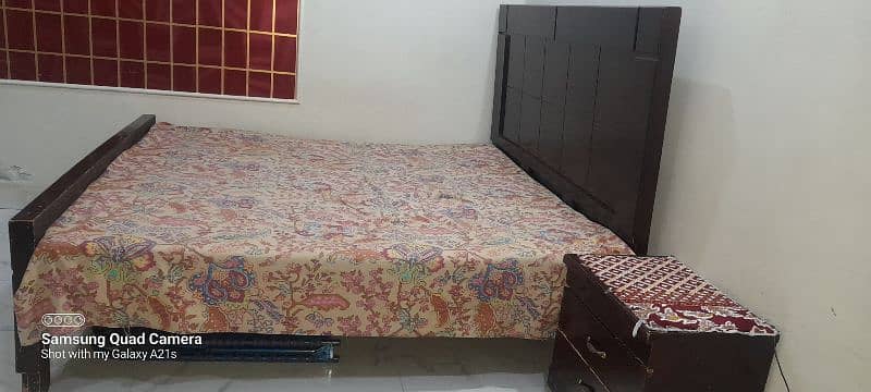 wooden  King bed only bed 1