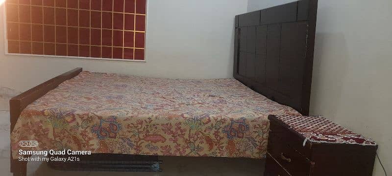 wooden  King bed only bed 2