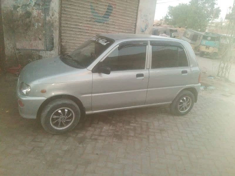 one owner genuin car 10