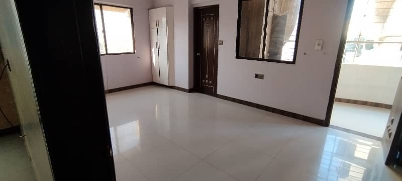 Flat For Sale 3 Bed DD 6