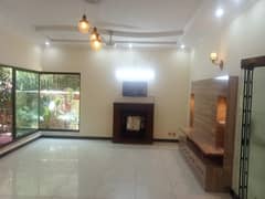 1 Kanal Full House For Rent in DHA Phase 4