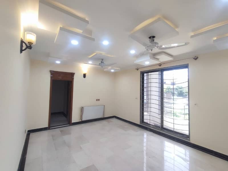 Double story new reail pictures location main Double road lucky chance 10