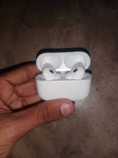 airpods pro 2nd gen (2 day use) 0