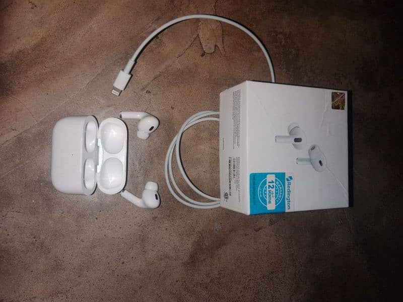 airpods pro 2nd gen (2 day use) 2