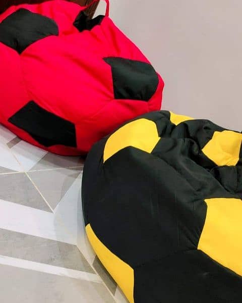 Bean Bags available for sale (red colour) 4