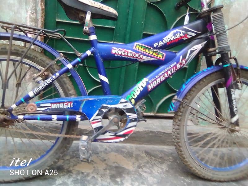 CYCLE FOR SALE. 03182857678. 1