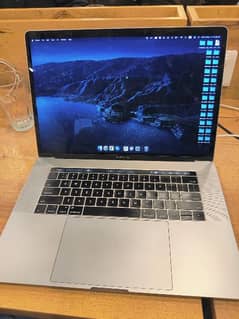 MacBook Pro 2017 15inch