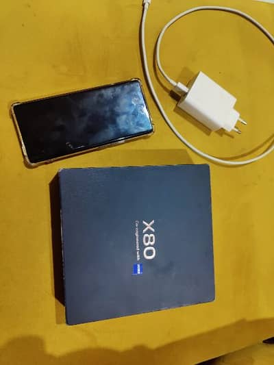Vivo x80 Dual Sim approved 20gb/256