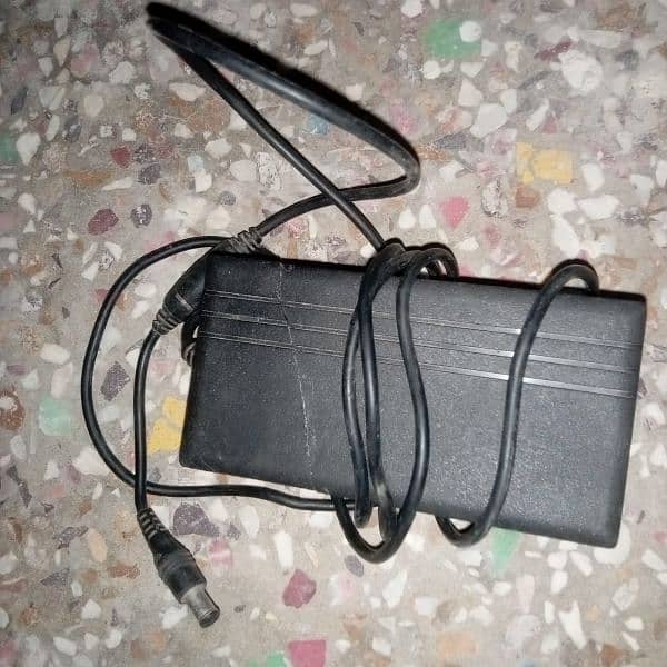 IBM POWER SUPPLY & LAPTOP CHARGER 0