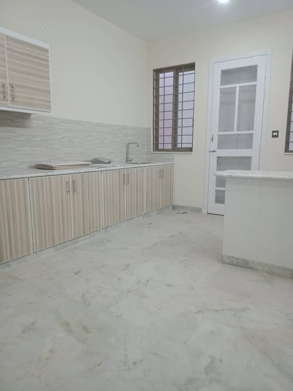 House available for rent in F-15 Islamabad 4