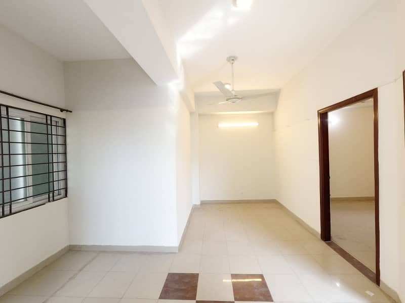 Flat for sale in G-15 Markaz Islamabad 4